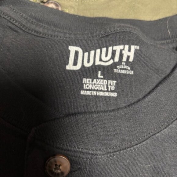 Duluth Relaxed Fit Longtail T Short Sleeve Henley size Large Bundle of 3 shirts - Picture 2 of 2